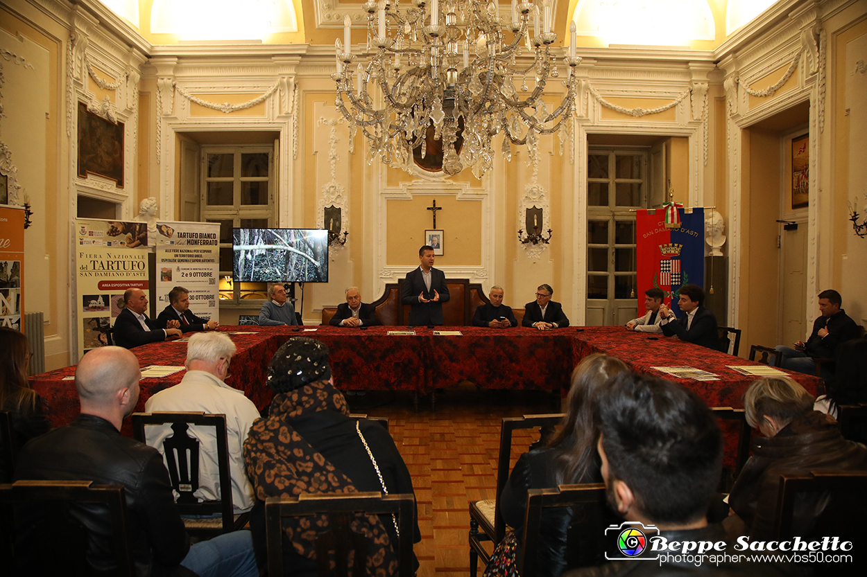 VBS_1107 - Fiera Nazionale del Tartufo e dei Santi 2022.jpg